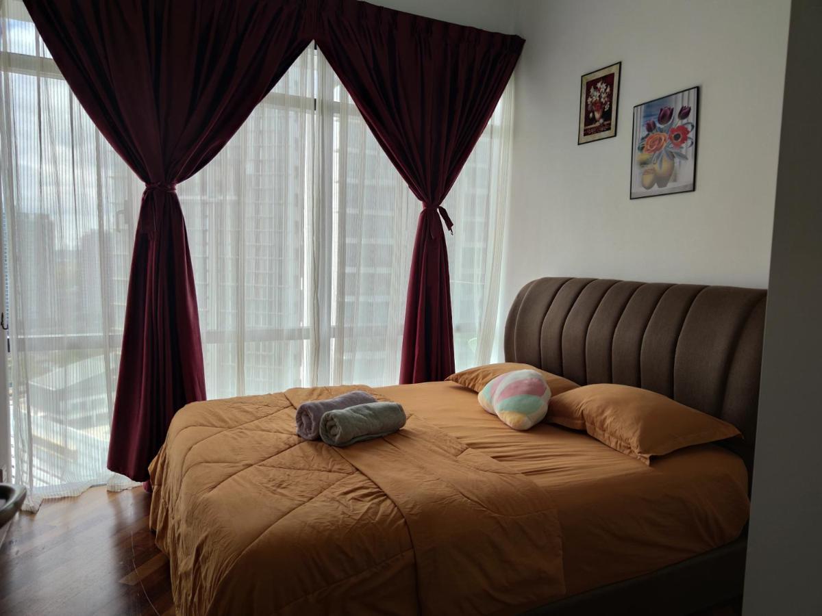 Kumkum Homestay 3 Bedroom Suite 努沙再也 外观 照片